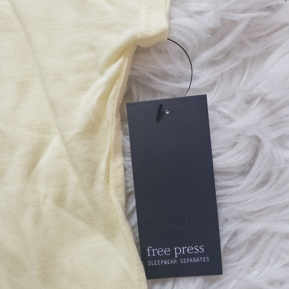 NEW Women T-Shirt Bundle - Picture 7 of 11